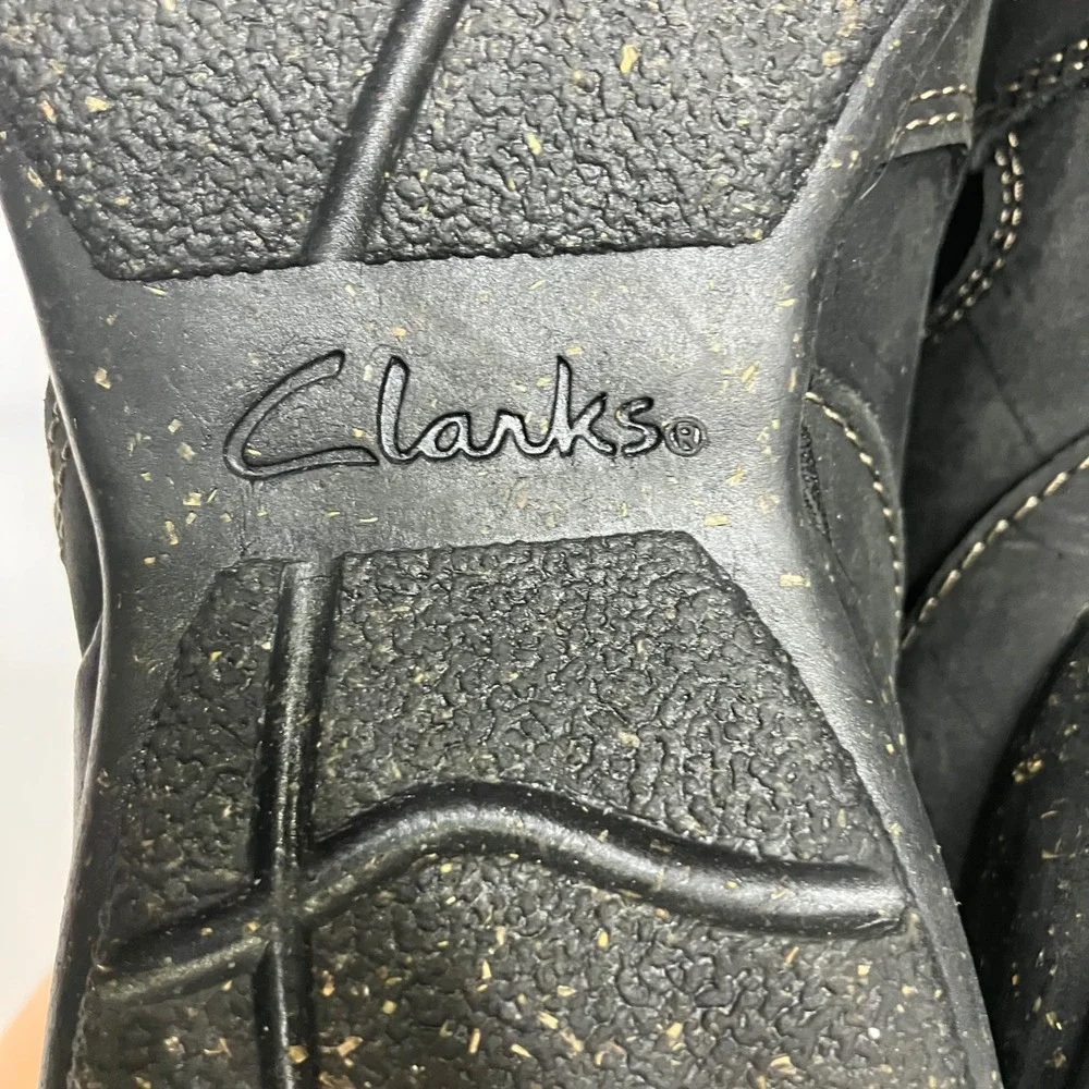 Clarks roseville dot